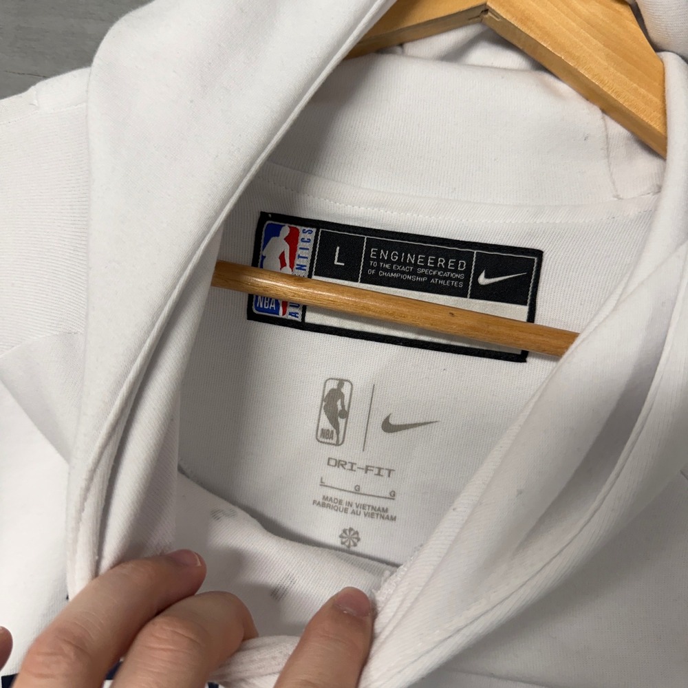Nike Memphis Grizzlies Hoodie White NBA Dri-FIT Basketball Pullover Large - Picture 3 of 8